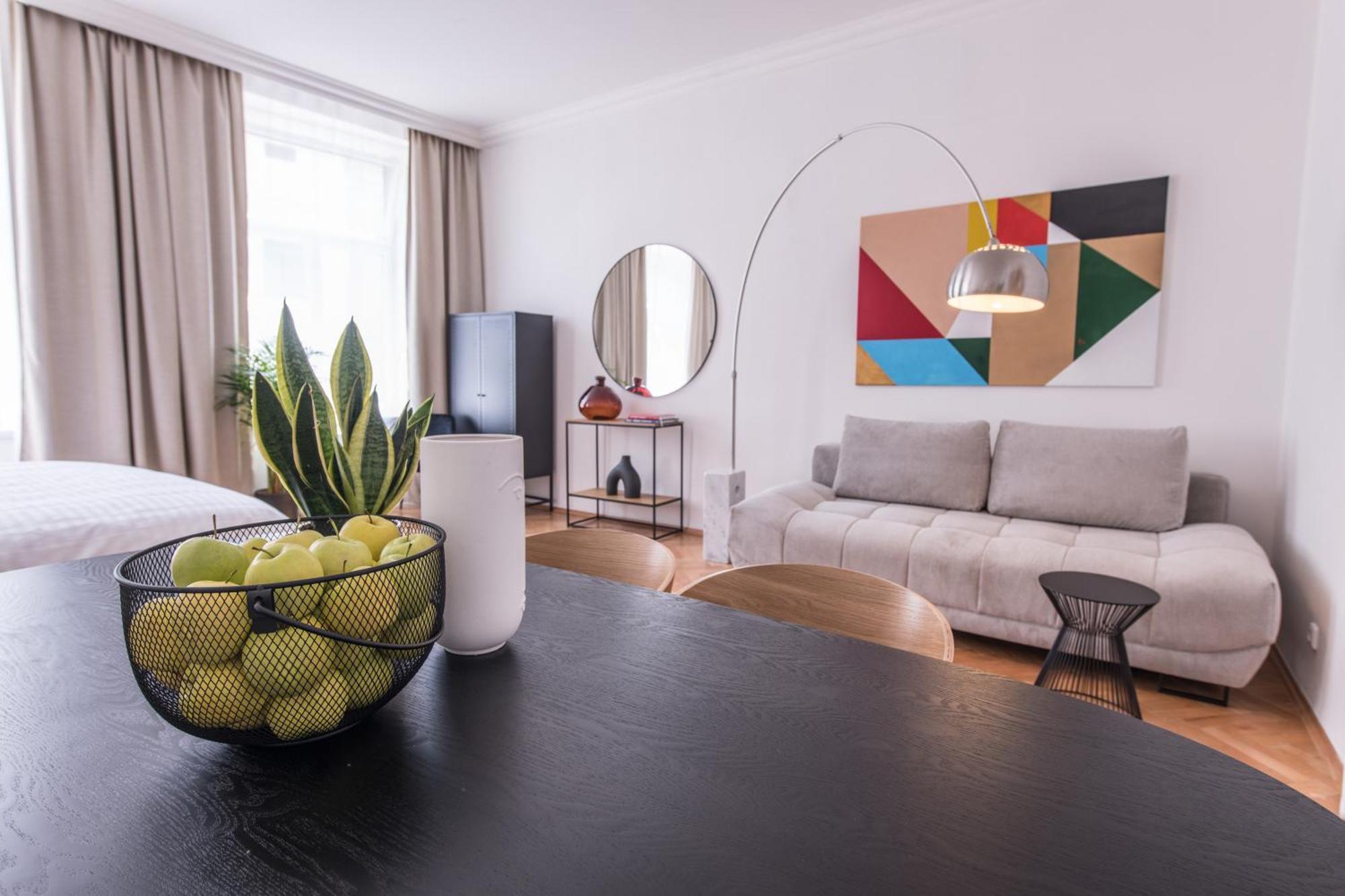 New Design Apt - Central Location Wenceslas Square Прага Екстериор снимка