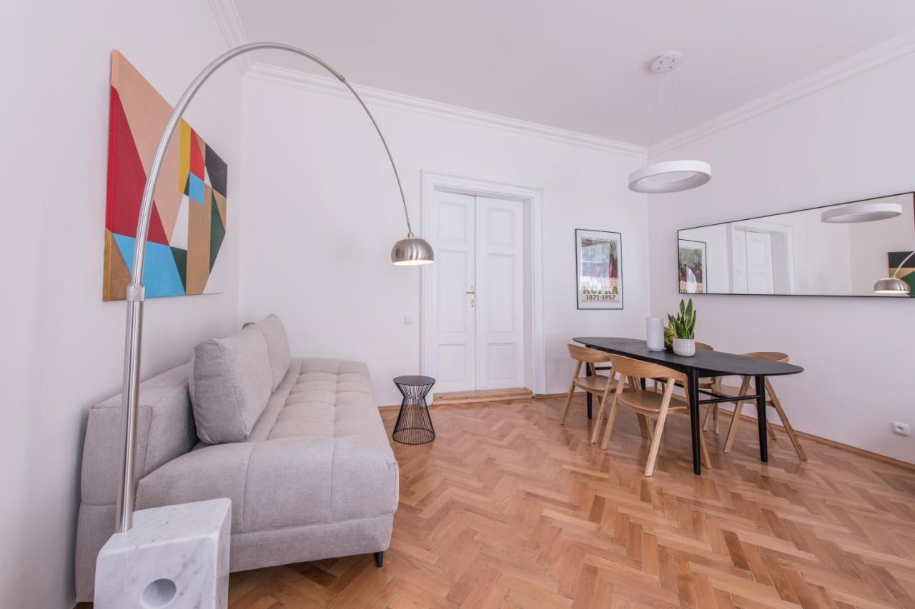 New Design Apt - Central Location Wenceslas Square Прага Екстериор снимка
