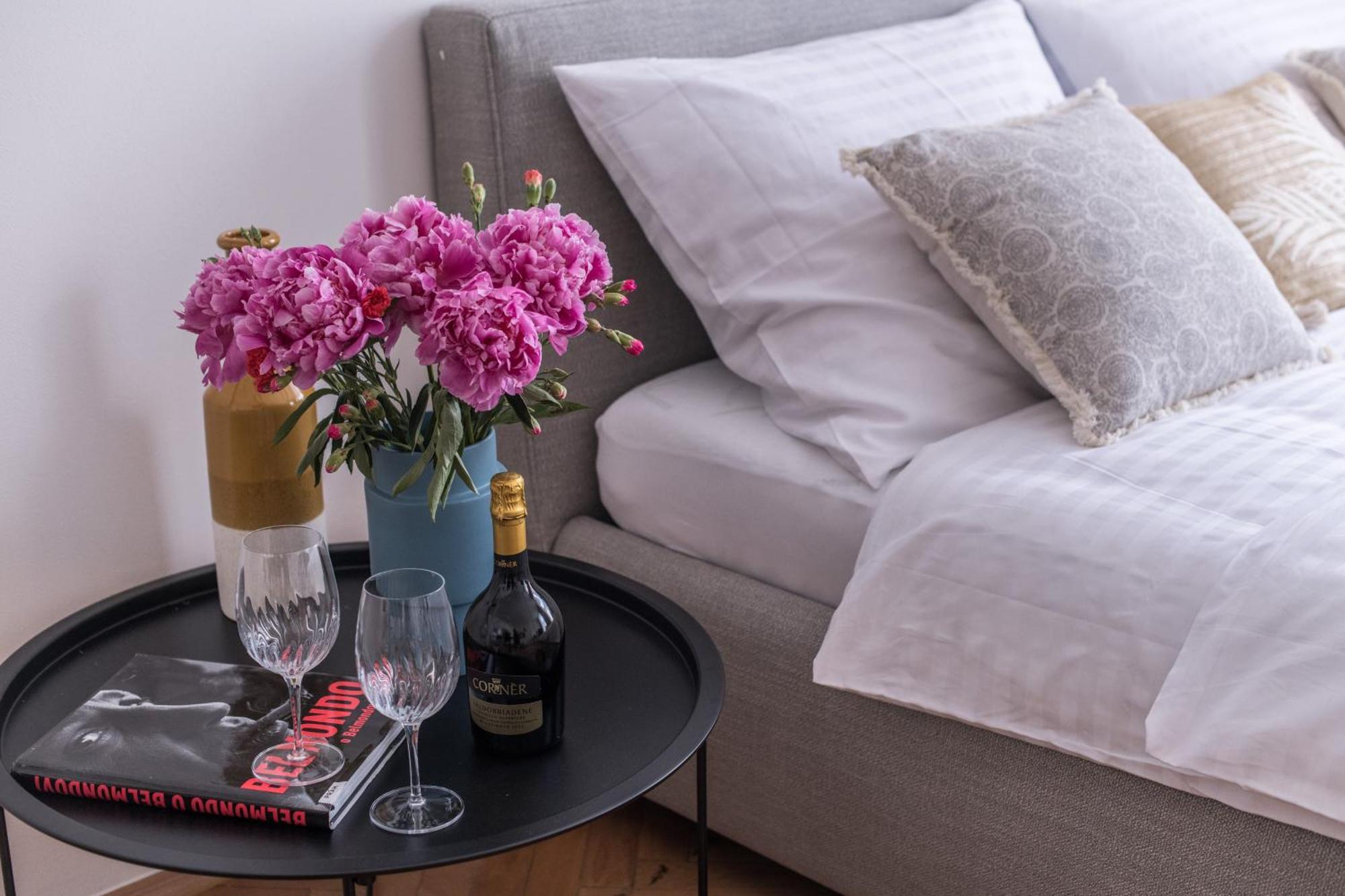 New Design Apt - Central Location Wenceslas Square Прага Екстериор снимка